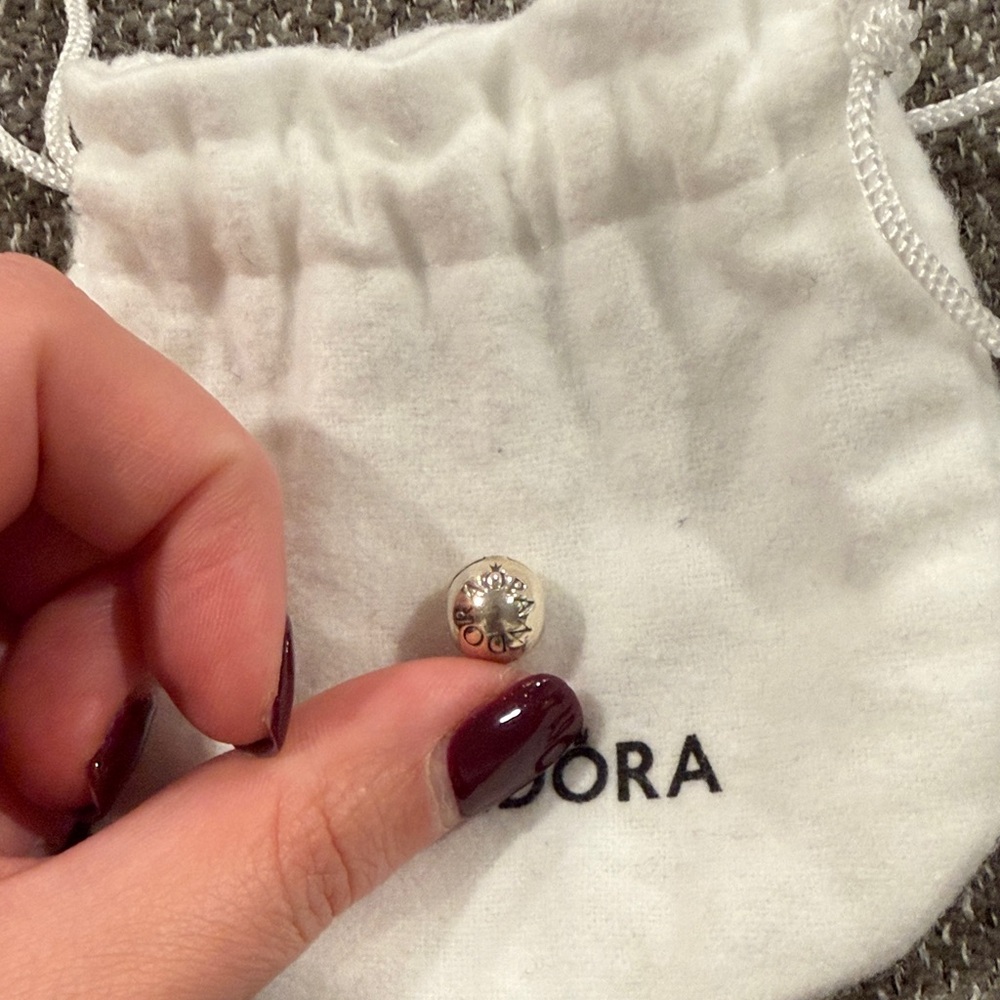 Pandora Silver Clip